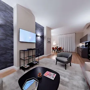 Appartamento Manzoni Clc, Milano